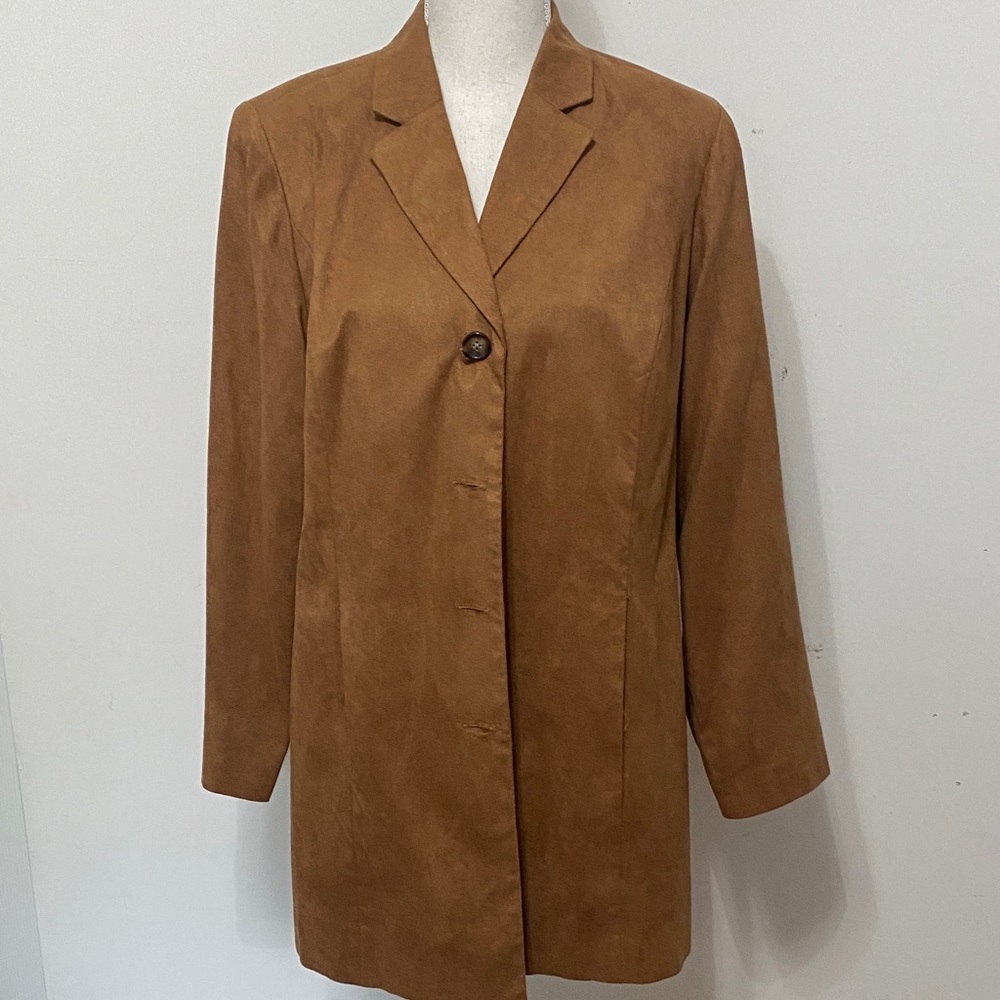 Women's Tan Blazer - Picture 3 of 6